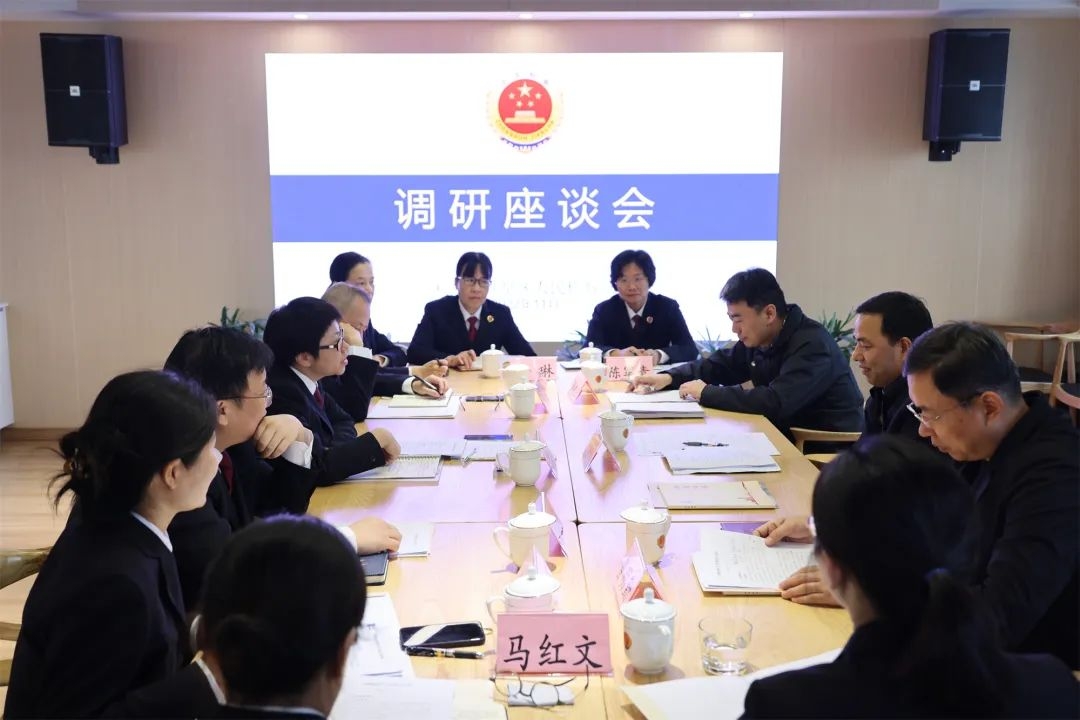 杭州市人民检察院党组成员、政治部主任章仕才到拱墅检察调研